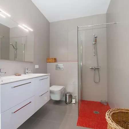 Abahana Villas Primavera Villa *